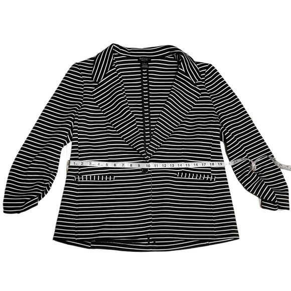 Soho Apparel Ltd Womens Blazer White-Black Stripe Long Sleeve Size L - Picture 3 of 7